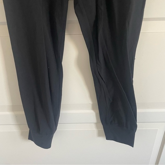 Athleta Black Salutation High Rise Jogger Athletic Pants 20623 - Picture 7 of 12